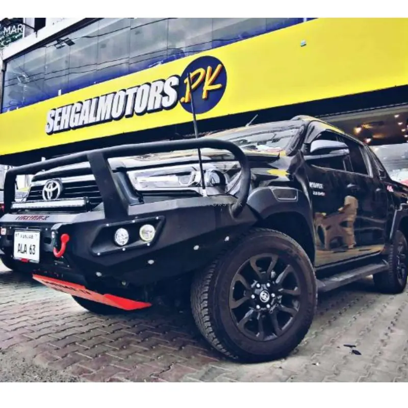Hamer Full Bull Bar With Dual Fog Lamps For 2022 Toyota Hilux Revo & Rocco 1