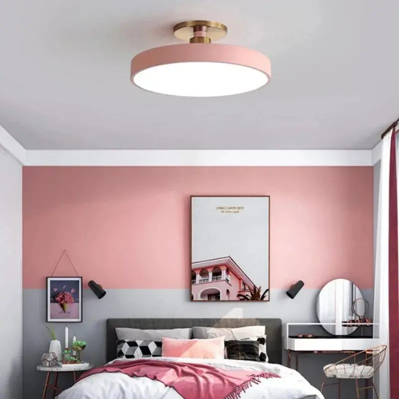 Minimalist Metal Ceiling Flush Mount – Sleek Modern Lighting 1