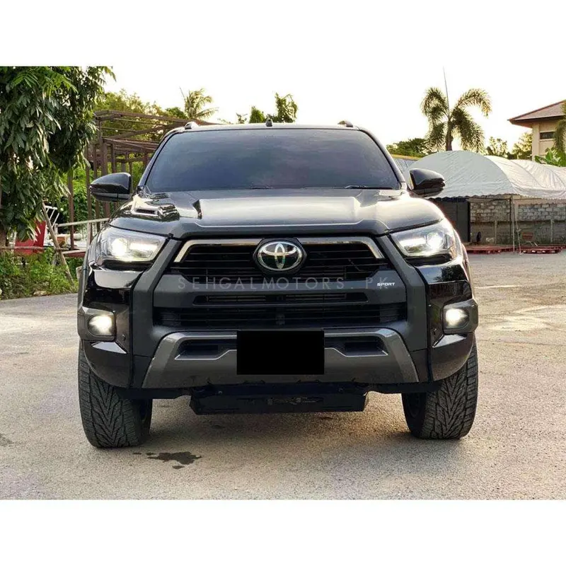Oem Facelift Conversion: Toyota Revo (2016) To Rocco (2024) 1
