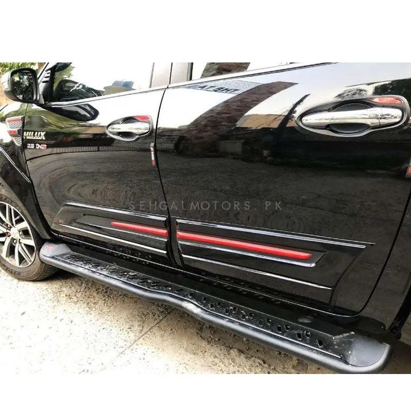 Thailand-Made Unpainted Black Body Cladding For Hilux Revo & Rocco 1