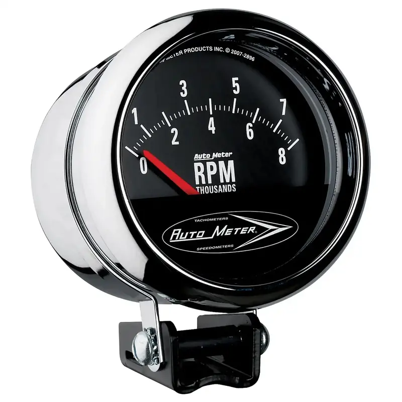Autometer 2897 Traditional Gauge – Perimeter-Illuminated Incandescent Dial Display 1